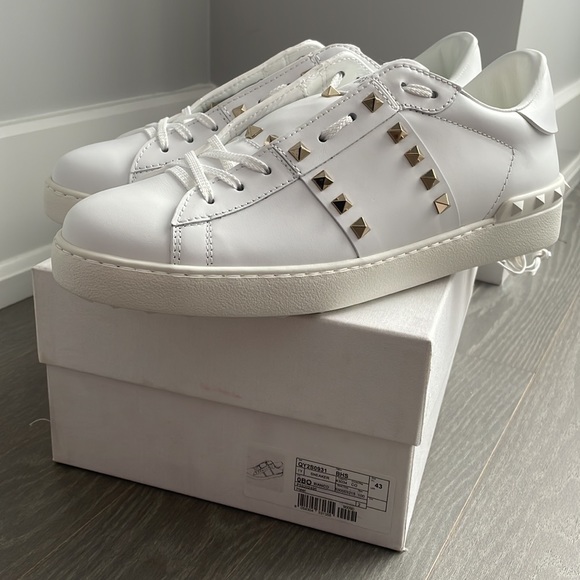 BRAND NEW Valentino Garavani White Rockstud Sneakers - Picture 6 of 6
